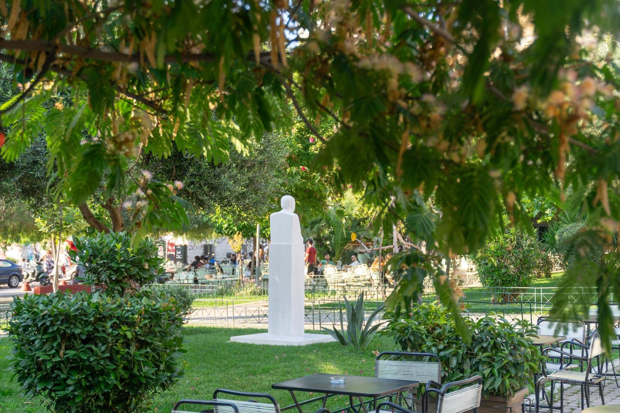 Comfy 2 Bedroom Apartment With Balcony In Athens Luaran gambar
